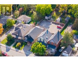 11 BRISCOE STREET E - 4