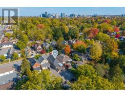 11 BRISCOE STREET E - 5