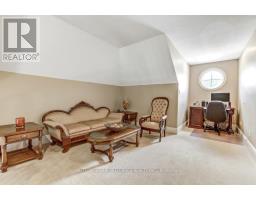 23 - 124 NORTH CENTRE ROAD - 24