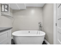 768 FRANKLINWAY CRESCENT - 42