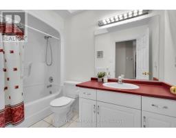 471 AMBLESIDE DRIVE - 18