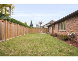 471 AMBLESIDE DRIVE - 30
