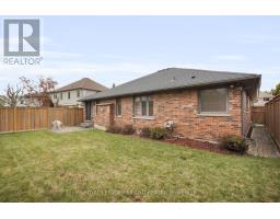 471 AMBLESIDE DRIVE - 31