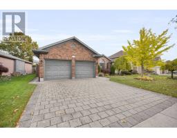 471 AMBLESIDE DRIVE - 33