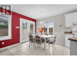 471 AMBLESIDE DRIVE - 9