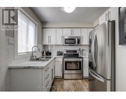 5 - 1443 HURON STREET - 19