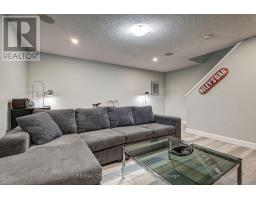 5 - 1443 HURON STREET - 37