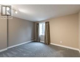 8 - 70 SUNNYSIDE DRIVE - 31