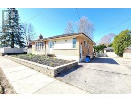 584-588 WONDERLAND ROAD N - 6