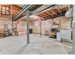 2901 BIDDULPH STREET - 32