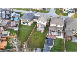 2427 YELLOWBIRCH COURT - 6