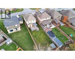 2427 YELLOWBIRCH COURT - 7