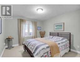 29 - 320 AMBLESIDE DRIVE - 19