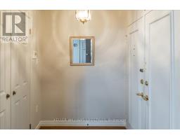 211 - 300 EVERGLADE CRESCENT - 5