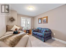 89 REDFORD DRIVE - 23