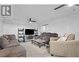 1 - 1110 MEADOWLARK RIDGE - 32