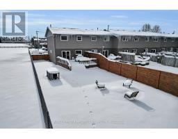 146 SIMCOE STREET - 36