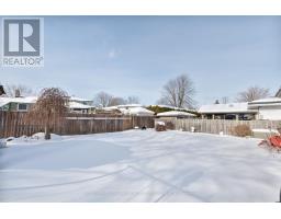 904 OSGOODE DRIVE - 24