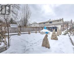 34 ROSAMOND CRESCENT - 35