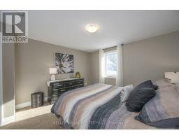 675 BENNETT CRESCENT - 38