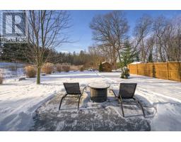 675 BENNETT CRESCENT - 7