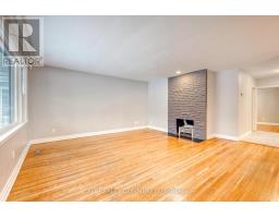 855 COLBORNE STREET - 17