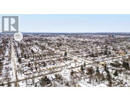 855 COLBORNE STREET - 50