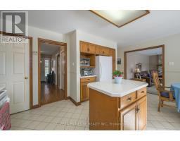 119 JENNIFER CRESCENT S - 18