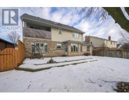 119 JENNIFER CRESCENT S - 8