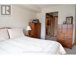 207 - 22 LINWOOD DRIVE - 10