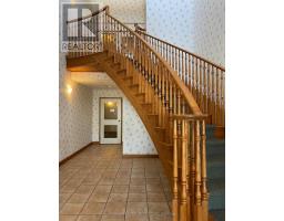207 - 22 LINWOOD DRIVE - 13