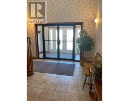 207 - 22 LINWOOD DRIVE - 16