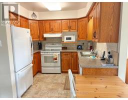 207 - 22 LINWOOD DRIVE - 6