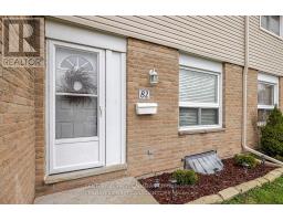 82 - 40 Tiffany Drive, MLS X12255587