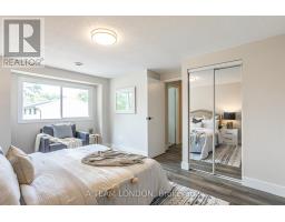 21 - 135 BELMONT DRIVE - 23