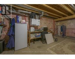 28 - 2100 DENVIEW AVENUE - 32