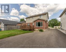 8 COTTONWOOD BOULEVARD - 33