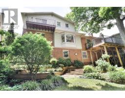 734 GRIFFITH STREET - 35