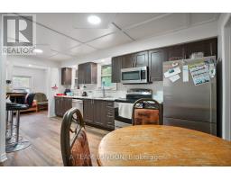 86 WILSON AVENUE - 20