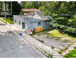 86 WILSON AVENUE - 4