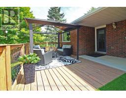 371 SHERWOOD AVENUE - 34