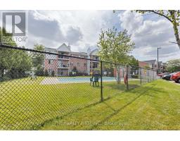 41 - 1096 JALNA BOULEVARD - 24