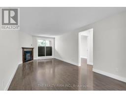 41 - 1096 JALNA BOULEVARD - 6