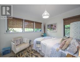 824 CLEARVIEW AVENUE - 30