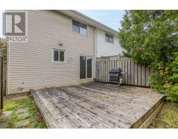 28 ROSAMOND CRESCENT - 27