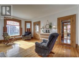 185 MCINTRYE STREET - 13