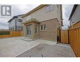 47 - 3560 SINGLETON AVENUE - 36