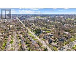 417 BASELINE ROAD E - 28