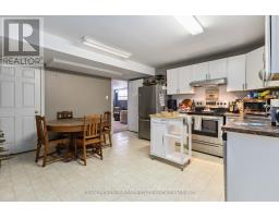 38 BUTTERNUT GROVE - 31