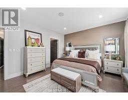 15 - 355 EDITH CAVELL BOULEVARD - 17